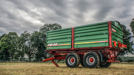 Metaltech tripusio vertimo puspriekabės – serija TB