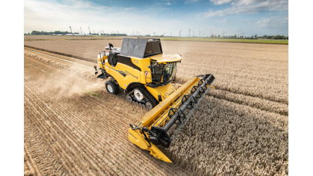 New Holland CX8