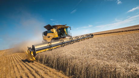 New Holland CR Revelation