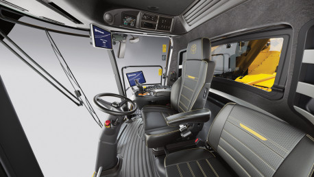 New Holland CR Revelation