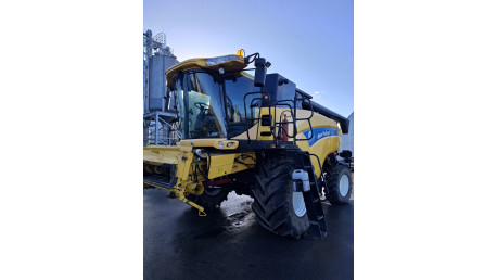 New Holland CX 840