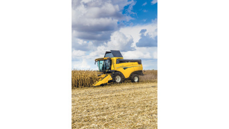 New Holland CX5 ir CX6 