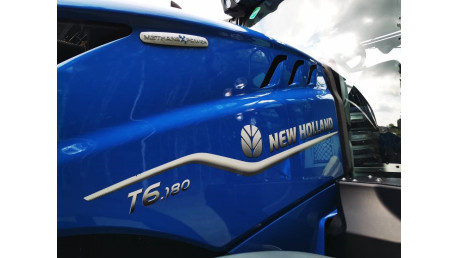 New Holland T6.180