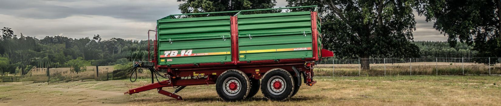 Metaltech tripusio vertimo puspriekabės – serija TB